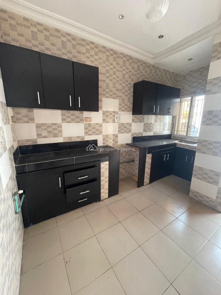 3 Bedroom Apartment, Thomas Estate, Ajah, Lagos, Flat / Apartment for Rent