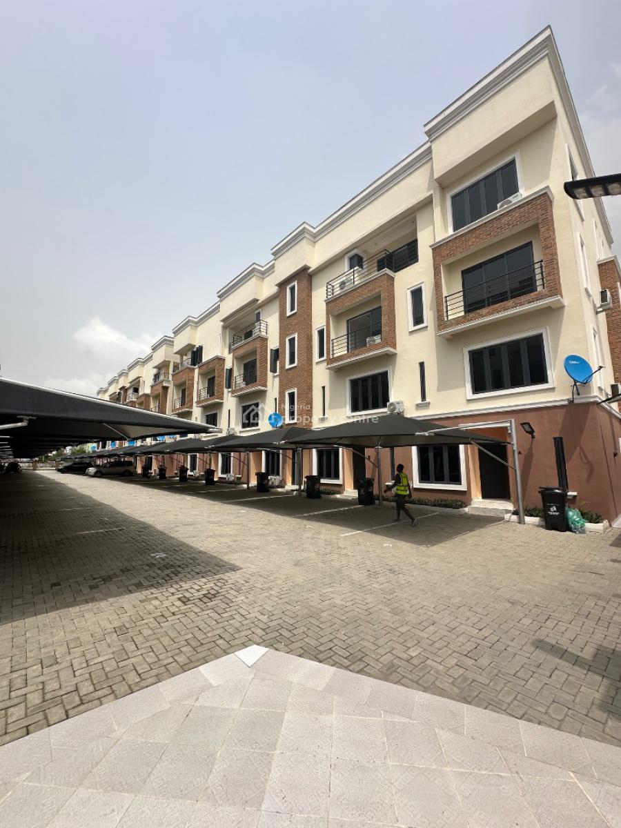 Spaciously Built 2 Bedroom Terrace Duplex with Pool & Gym, Lekki Phase 1, Lekki, Lagos, Terraced Duplex for Rent