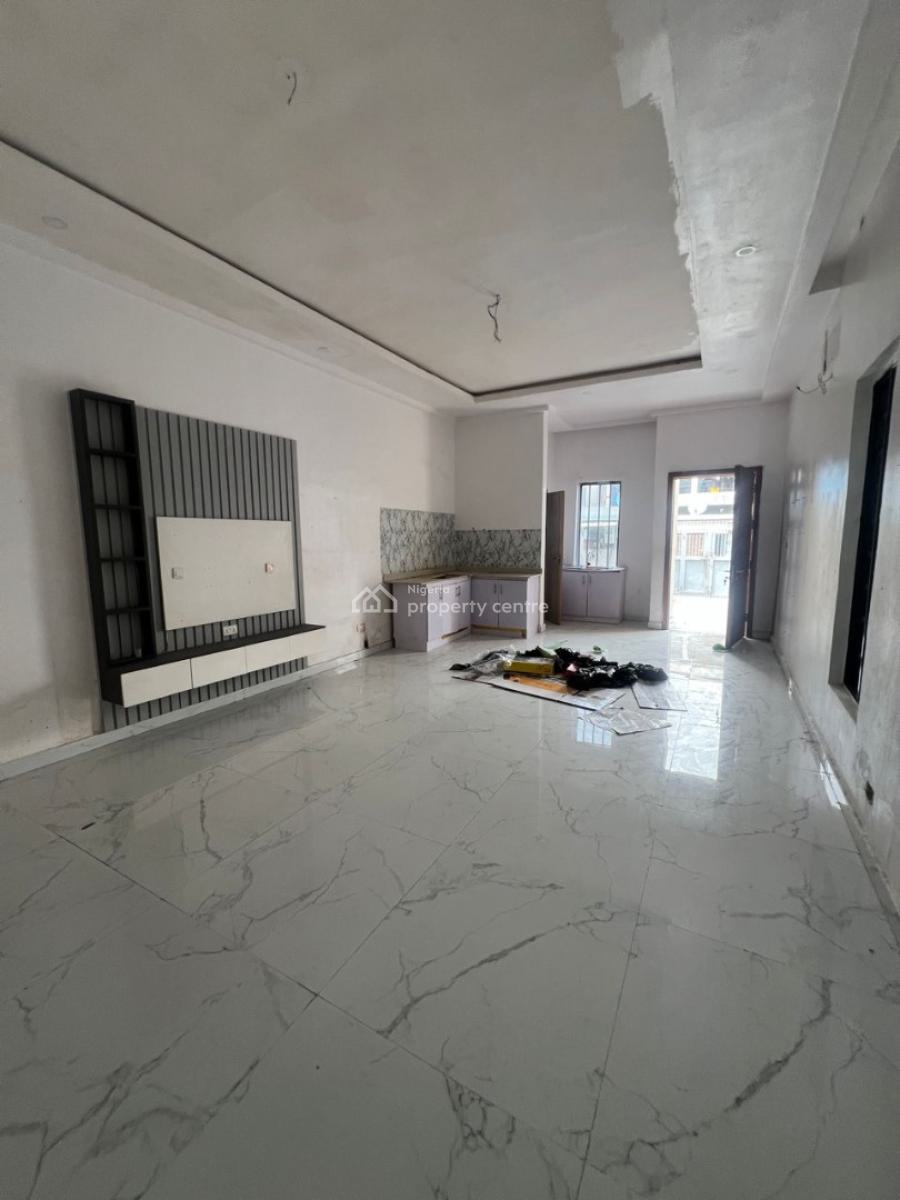 Spacious 1 Bedroom Flat, Chevron Drive, Lekki Phase 2, Lekki, Lagos, Flat / Apartment for Rent