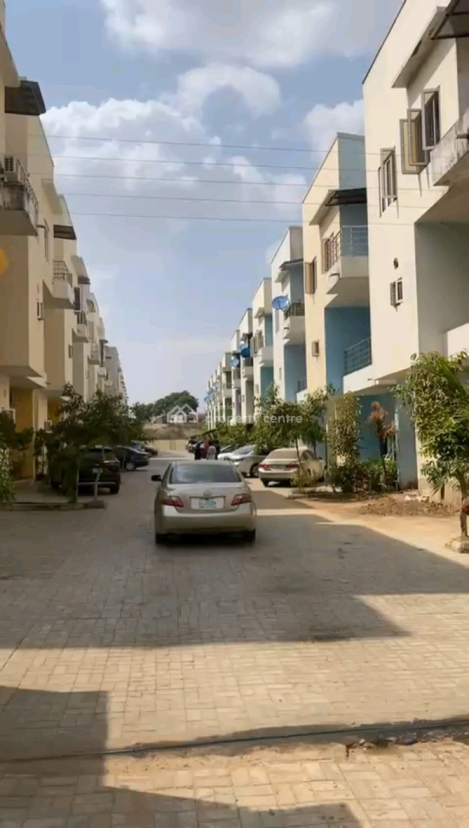 Luxurious 5-bedroom Terrace Duplex with Bq, Wuye, Abuja, Terraced Duplex for Sale