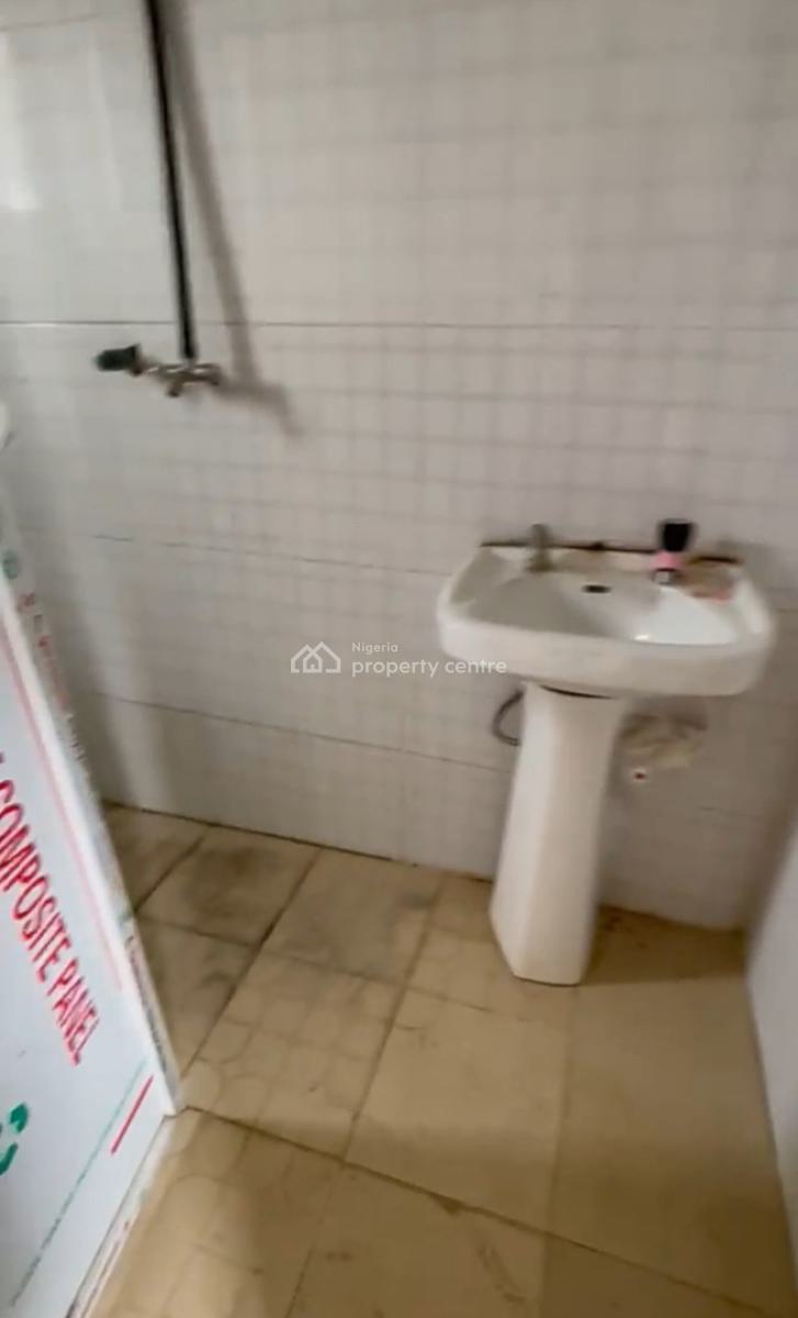 Upstairs Mini Flat at  Ogombo { Video}, Close to Muniru Estate Before Roundabout, Ogombo, Ajah, Lagos, Mini Flat (room and Parlour) for Rent