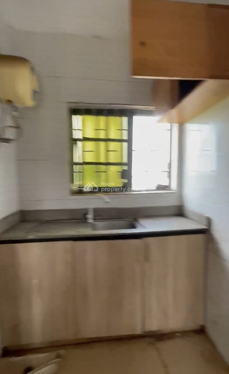 Upstairs Mini Flat at  Ogombo { Video}, Close to Muniru Estate Before Roundabout, Ogombo, Ajah, Lagos, Mini Flat (room and Parlour) for Rent