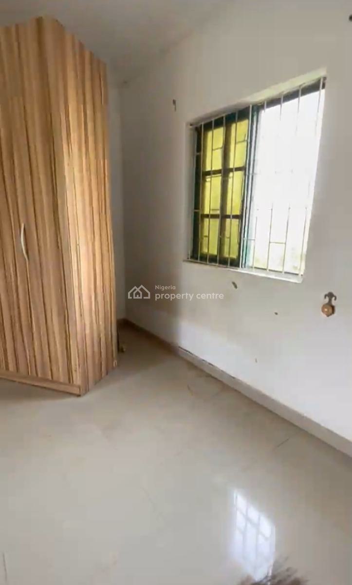 Upstairs Mini Flat at  Ogombo { Video}, Close to Muniru Estate Before Roundabout, Ogombo, Ajah, Lagos, Mini Flat (room and Parlour) for Rent