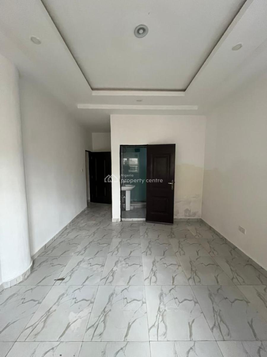 Exquisite 2 Bedroom Apartment with Bq, Eleganza, Lekki Phase 2, Lekki, Lagos, Flat / Apartment for Rent