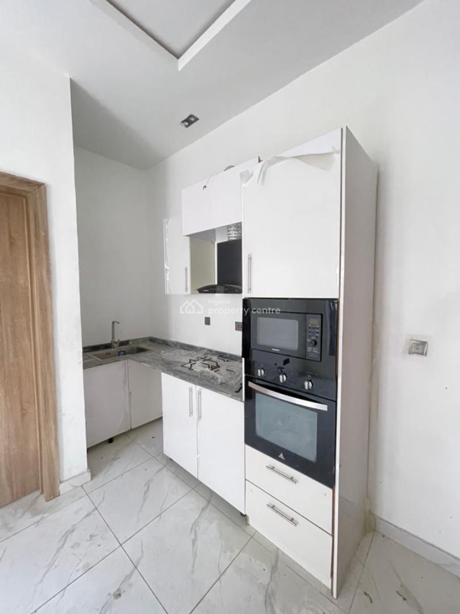 1 Bedroom Serviced Apartment, Ologolo, Lekki, Lagos, Block of Flats for Sale