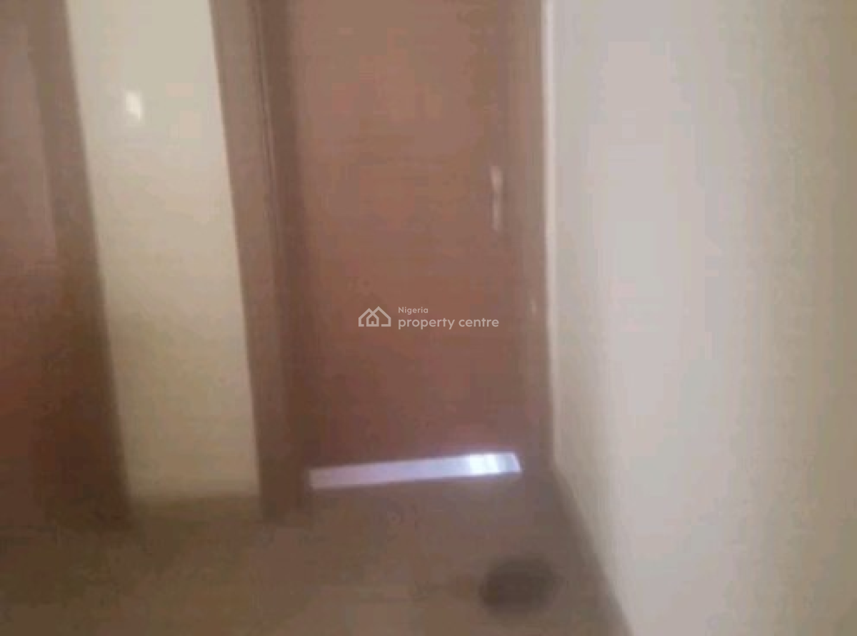 Luxurious 3-bedroom Block of Flats with Bq in Prime Utako Main, Utako, Abuja, Flat / Apartment for Rent