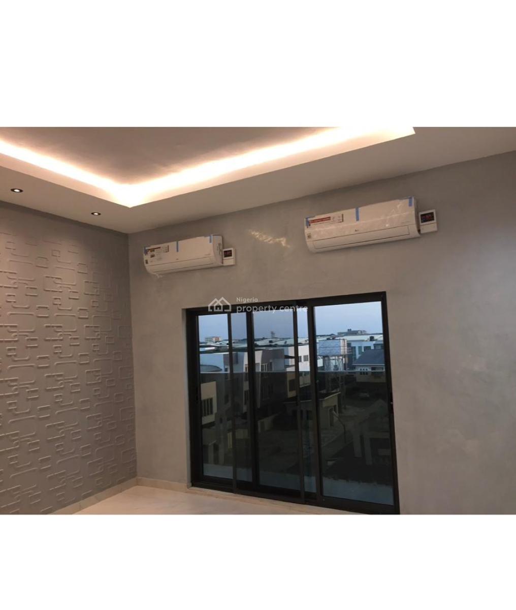 Serviced 2 Bedroom Flat, Lekki Phase 1 Right Side, Lekki Phase 1, Lekki, Lagos, Flat / Apartment for Rent