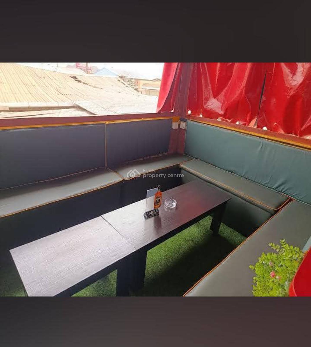 a Decent Bar and Lounge, Cele Egbe, Ikotun, Lagos, Restaurant / Bar for Sale