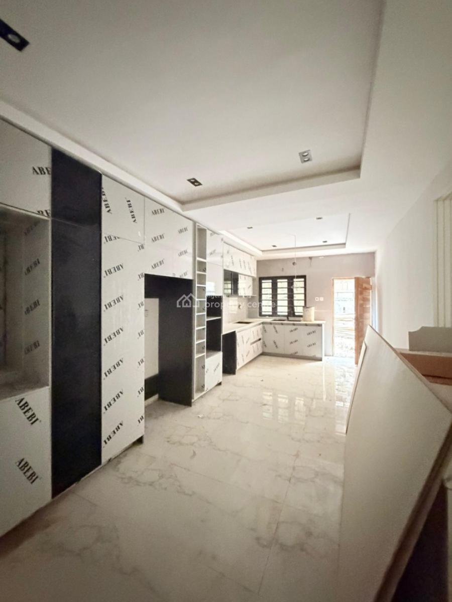 Spaciously Built 4 Bedroom Terrace  Duplex with Bq, Adeniyi Jones, Ikeja, Lagos, Terraced Duplex for Sale