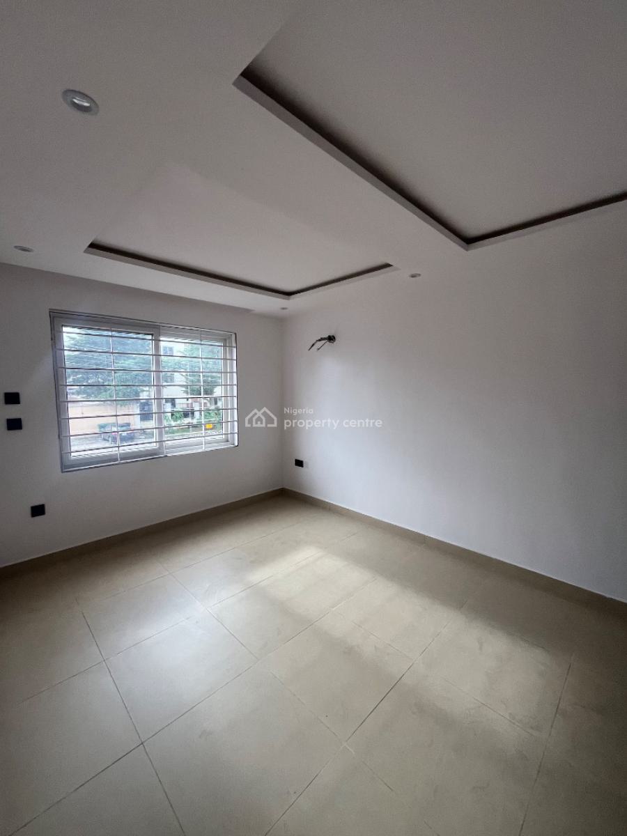 Own a Solid 3-bedroom Apartment with Bq, Off Admiralty Way, Lekki Phase 1, Lekki, Lagos, Flat / Apartment for Sale