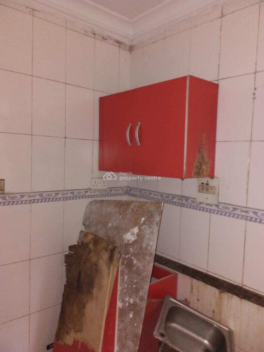 Mini Flat, Off Beach Road, Jakande, Lekki, Lagos, Mini Flat (room and Parlour) for Rent