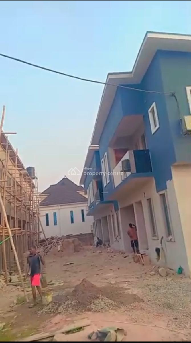 4 Bedroom Terrace Duplex, Oko - Ibadan Estate, Akobo, Ibadan, Oyo, Terraced Duplex for Sale