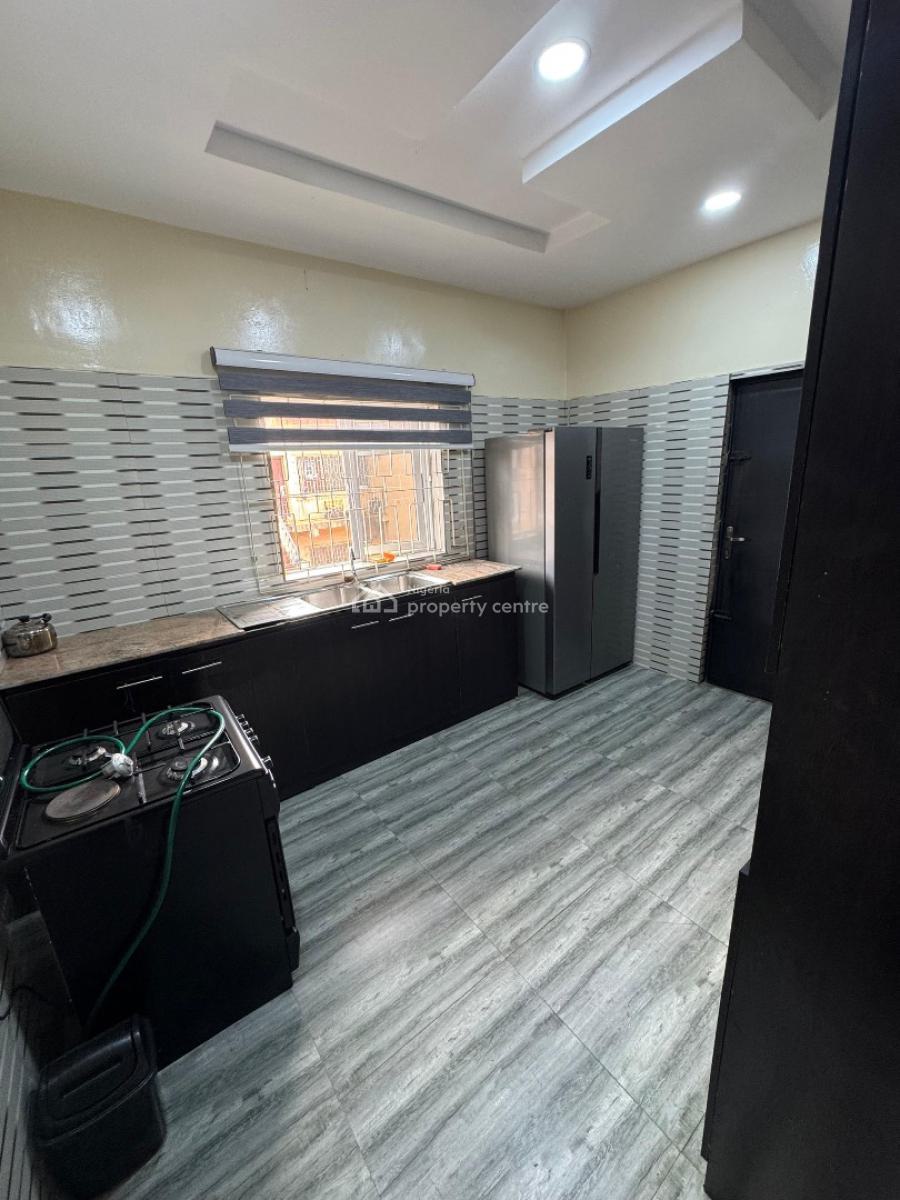 2 Bedroom Apartment, Old Ife, Ibadan, Oyo, Flat / Apartment Short Let