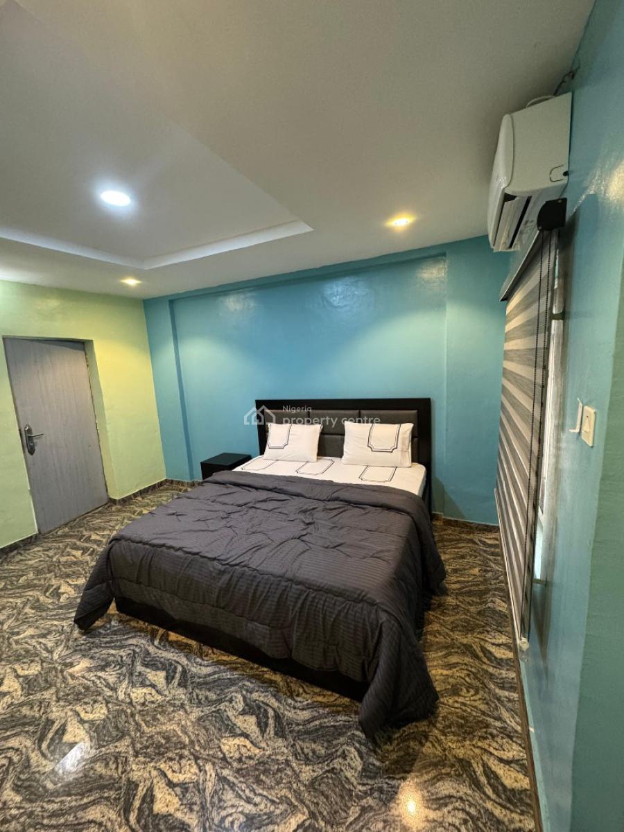 2 Bedroom Apartment, Old Ife, Ibadan, Oyo, Flat / Apartment Short Let