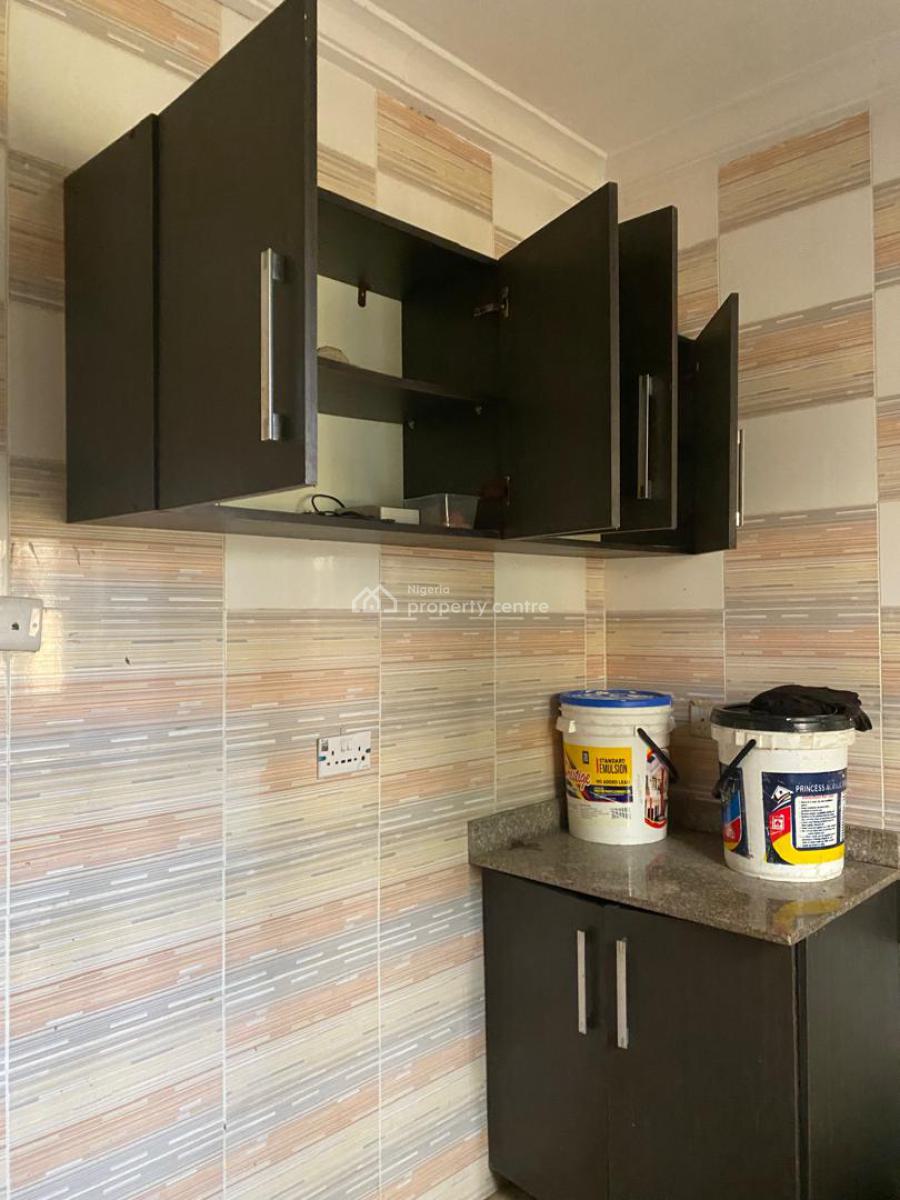 Rooms in a Shared Apartment, Badore, Ajah, Lagos, Self Contain (single Rooms) for Rent