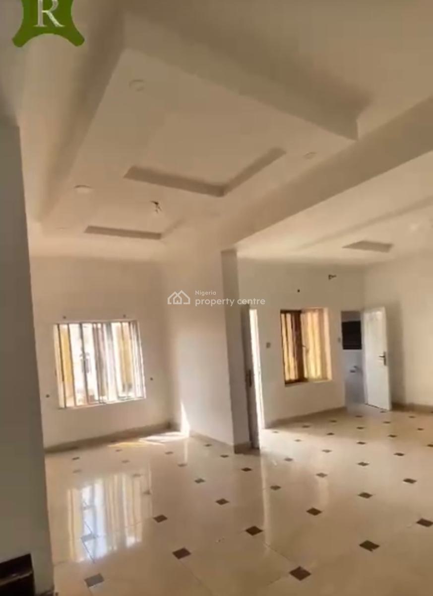 4bedroom Terrace in a Call to Access Estate, Osapa London, Osapa, Lekki, Lagos, Terraced Duplex for Rent