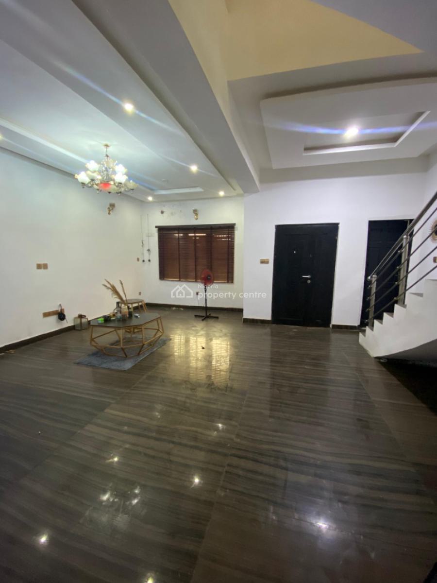 Luxury 2 Bedroom Maisonette & Bq, New Horizon Ii Estate, Off Freedomway, Lekki Phase 1, Lekki, Lagos, Terraced Duplex for Rent