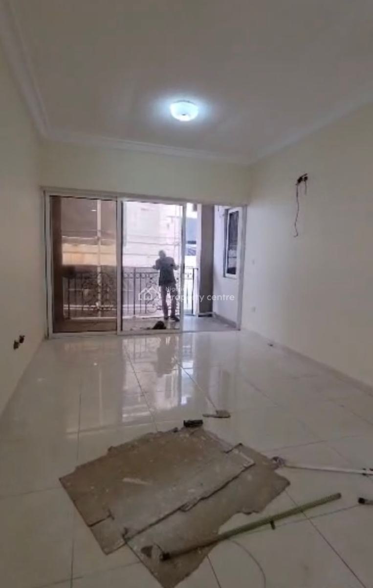 Luxury 3bedroom Apartment (upstairs), Chevron Drive Lekki Lagos, Lekki, Lagos, Flat / Apartment for Rent