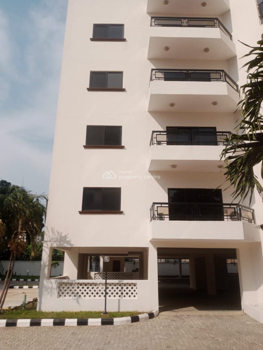 4 Star Hotel, 29 Rooms, Pool, Gym, Restaurants Bar, Banquet Hall, Deluxe Suites, Victoria Island (vi), Lagos, Hotel / Guest House for Sale