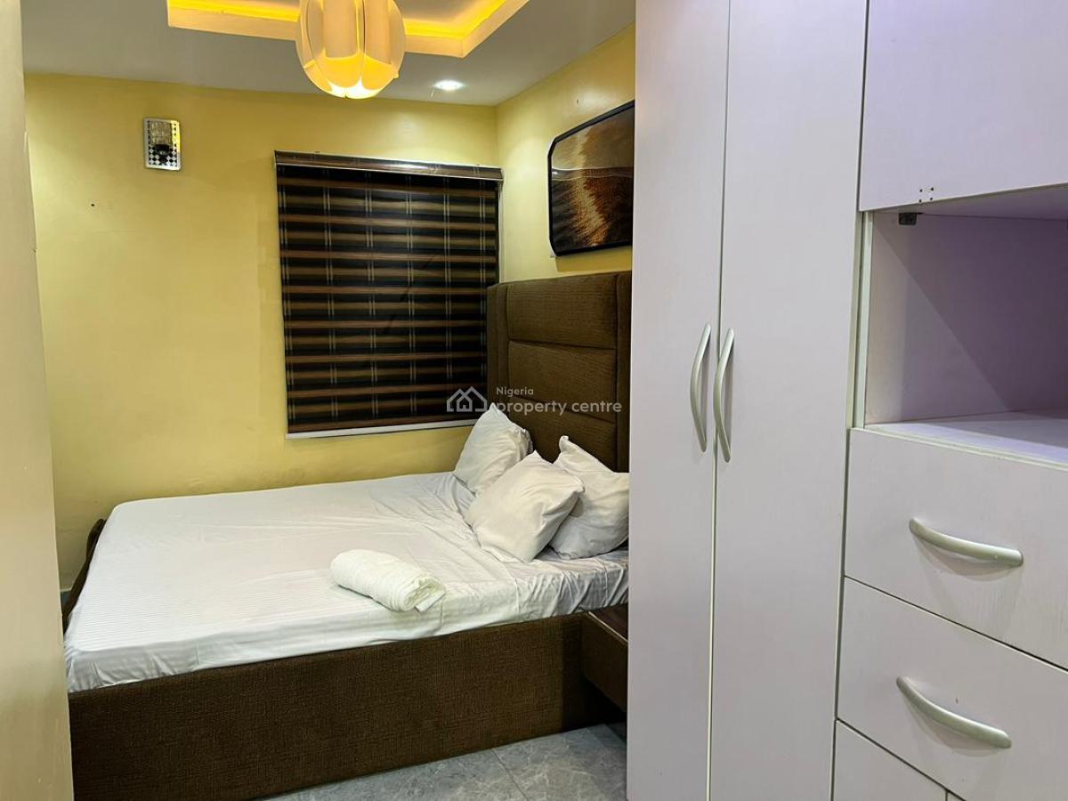 Furnished 1 Bedroom Beach View Serviced Apartment, New Horizons 2 Estate Meadow Hall Road, Ikate, Lekki, Lagos, Mini Flat (room and Parlour) for Rent