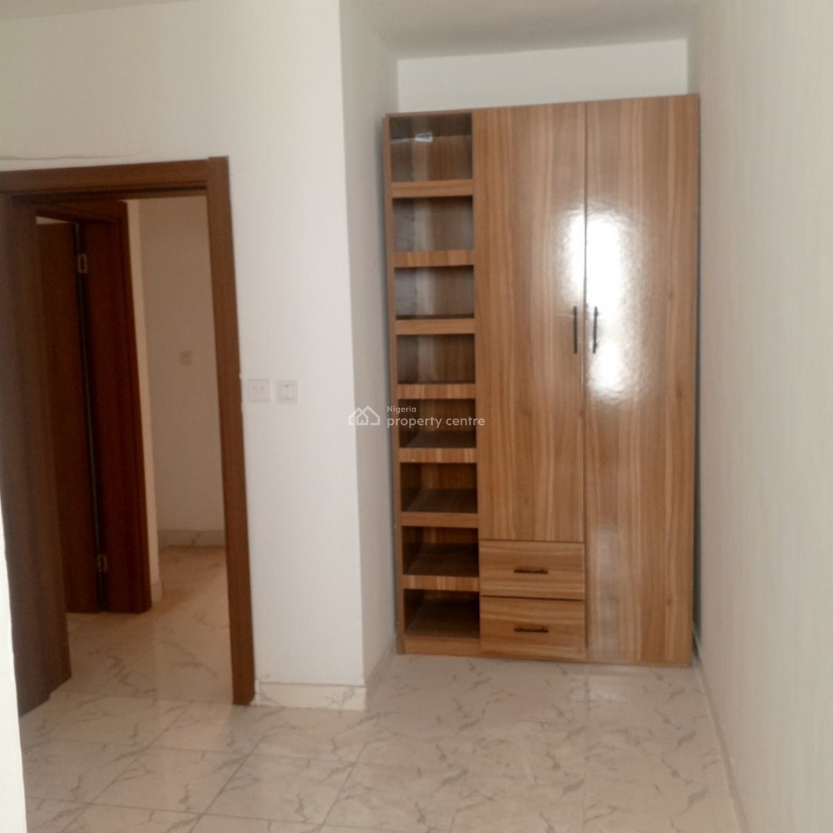 Suitable 3bedroom Terrace Duplex with Self Compound, General Paint, Lekki, Lagos, House for Sale