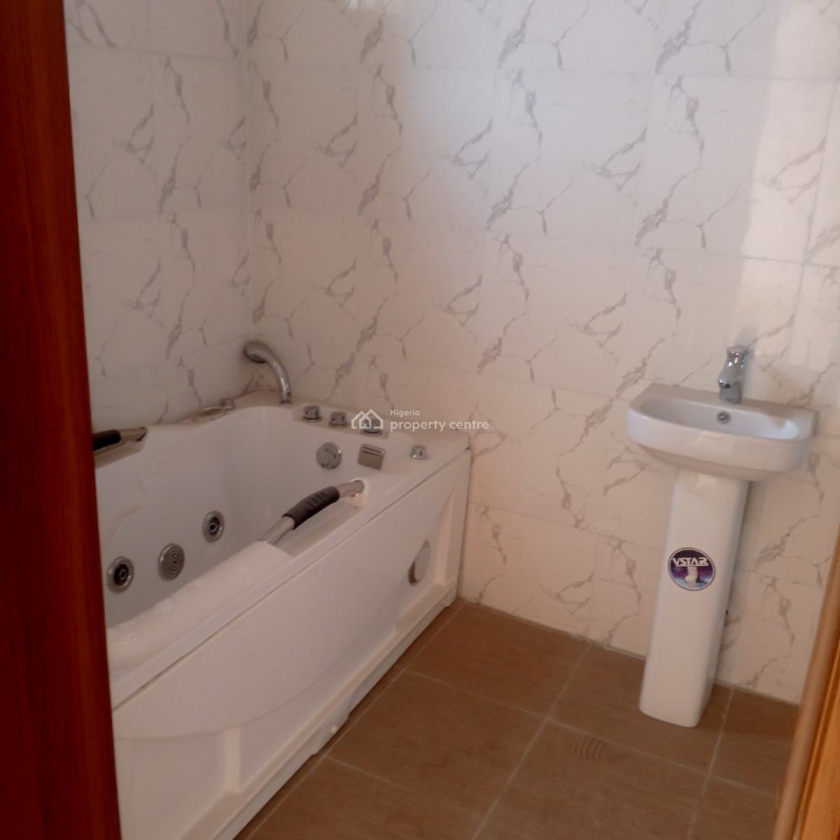 Suitable 3bedroom Terrace Duplex with Self Compound, General Paint, Lekki, Lagos, House for Sale