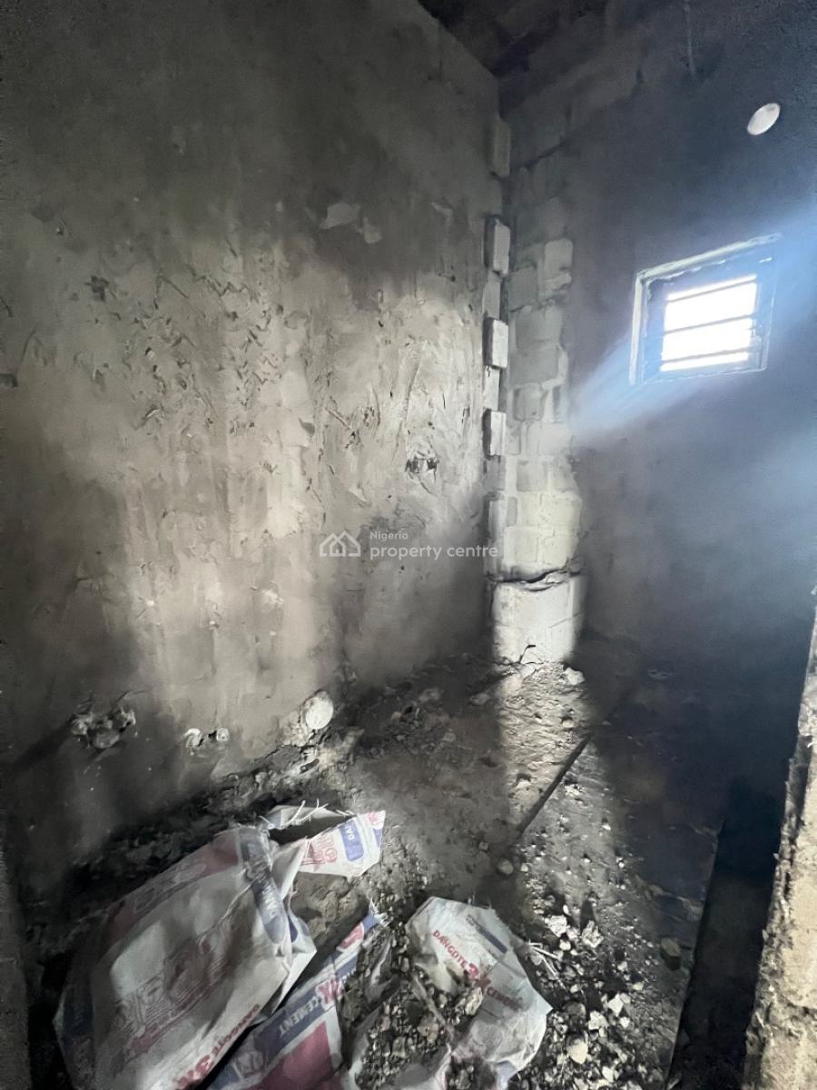 1 Bedroom Room Apartment, Just a Minute Drive to Unilag, Akoka, Yaba, Lagos, Mini Flat (room and Parlour) for Sale