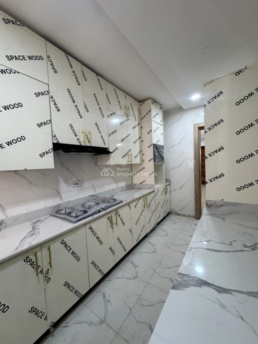 Luxury 2 Bedroom Apartment with Excellent Facilities, Ologolo, Lekki, Lagos, Flat / Apartment for Rent