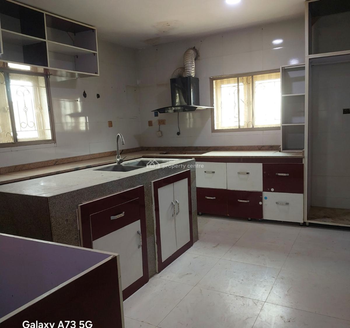 a Luxury 4bedroom Detached Duplex with 1bedroom Bq, Kyc City Estate, Airport Road, Lugbe, Abuja, Lugbe District, Abuja, House for Sale