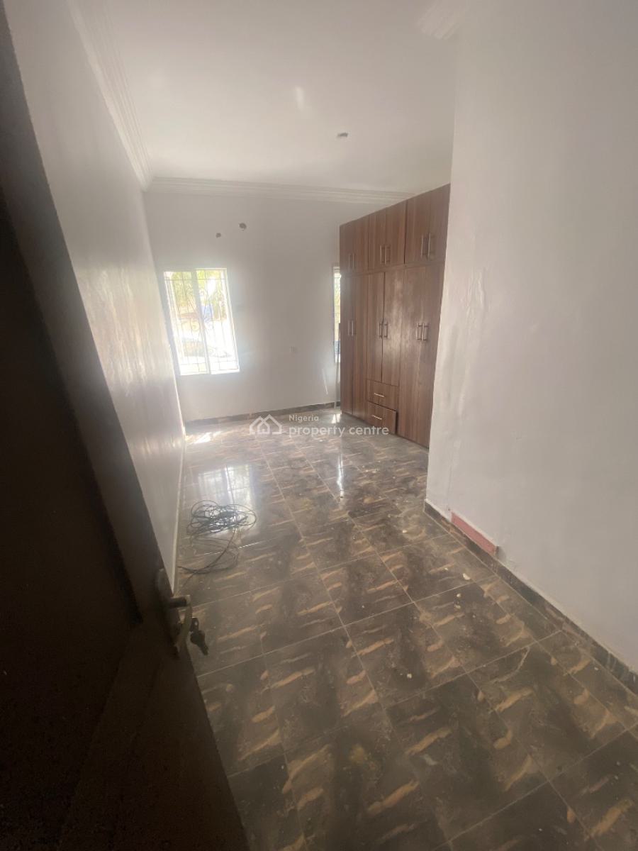 Newly Renovated 3 Bedroom Apartment, Thomas Estate, Ajah, Lagos, Flat / Apartment for Rent