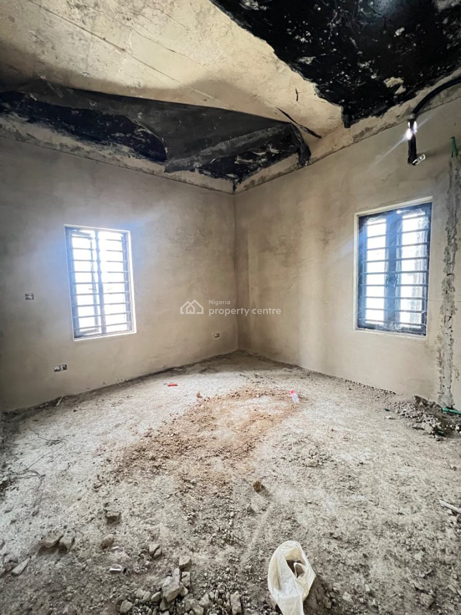 One Bedroom Off Plan in a Good Location with High Return, Akoka Yaba Unilag in a Good Location Handling Over By June, Yaba, Lagos, Mini Flat (room and Parlour) for Sale