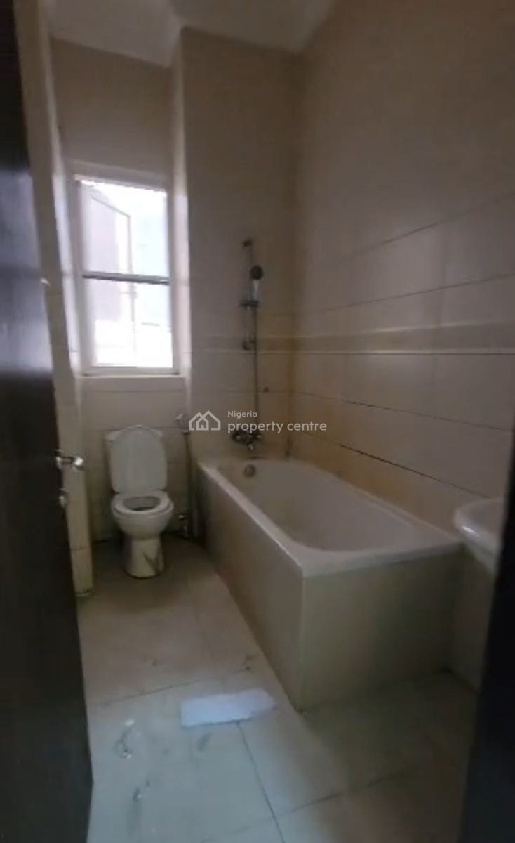 Spacious Three 3 Bedroom Flat Serviced Apartment, Chevron Drive, Lekki, Lagos, Flat / Apartment for Rent