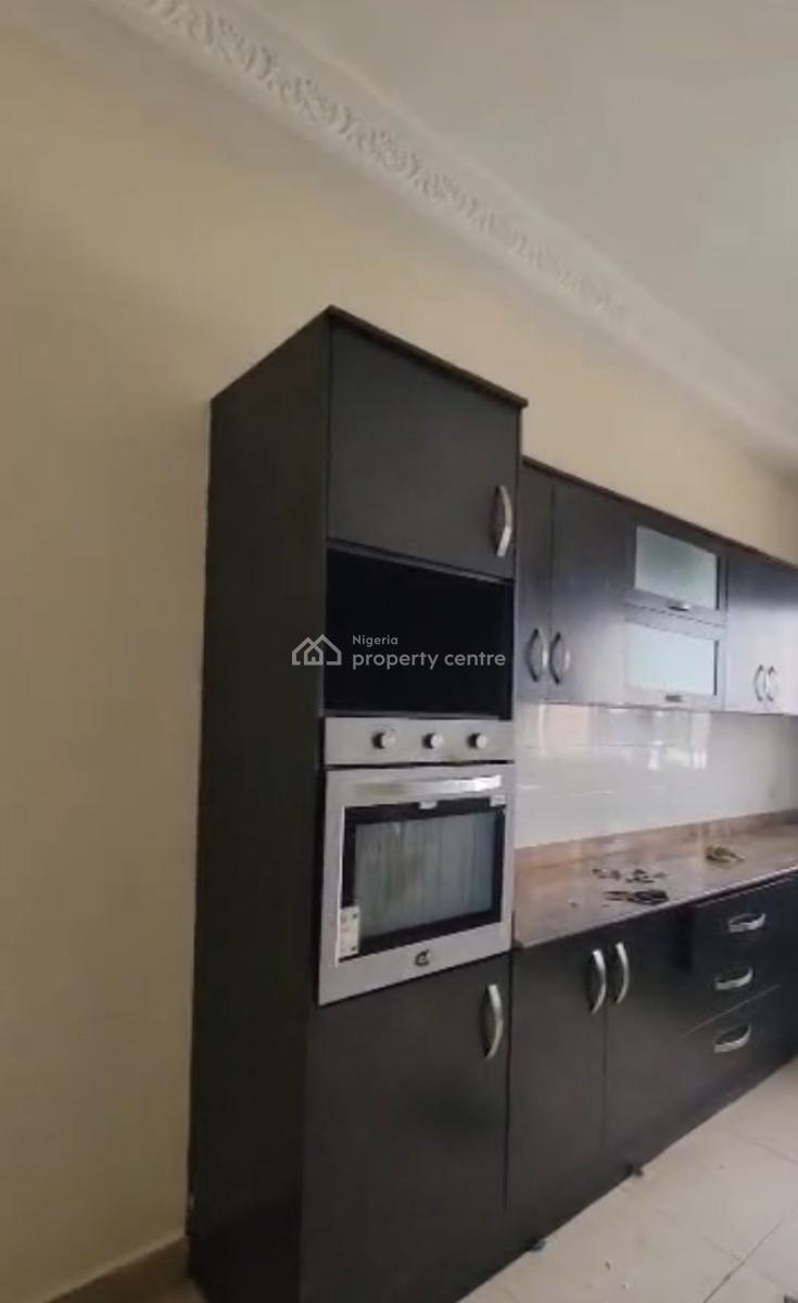 Spacious Three 3 Bedroom Flat Serviced Apartment, Chevron Drive, Lekki, Lagos, Flat / Apartment for Rent