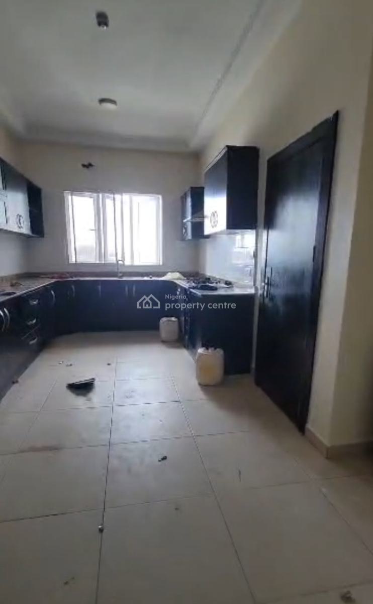 Spacious Three 3 Bedroom Flat Serviced Apartment, Chevron Drive, Lekki, Lagos, Flat / Apartment for Rent