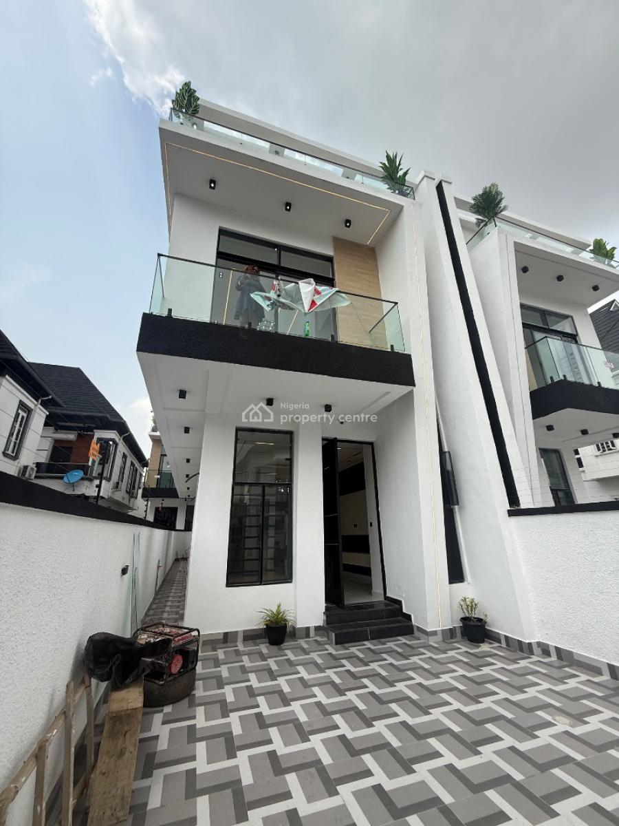 4 Bedroom Semi Detached Duplex for Distress, Orchid Road, Inside an Estate Close to Orchid Hotel, Lekki Expressway, Lekki, Lagos, Semi-detached Duplex for Sale