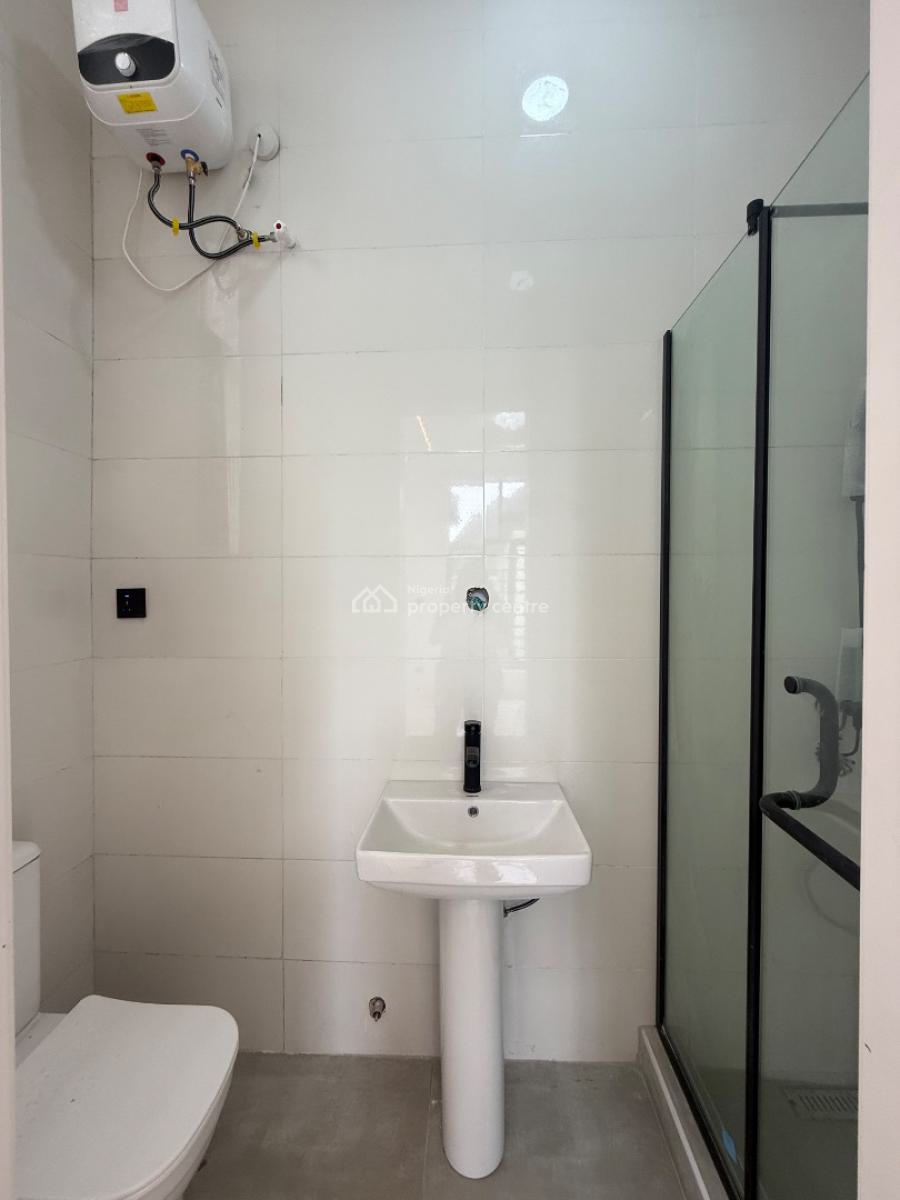 4 Bedroom Semi Detached Duplex for Distress, Orchid Road, Inside an Estate Close to Orchid Hotel, Lekki Expressway, Lekki, Lagos, Semi-detached Duplex for Sale