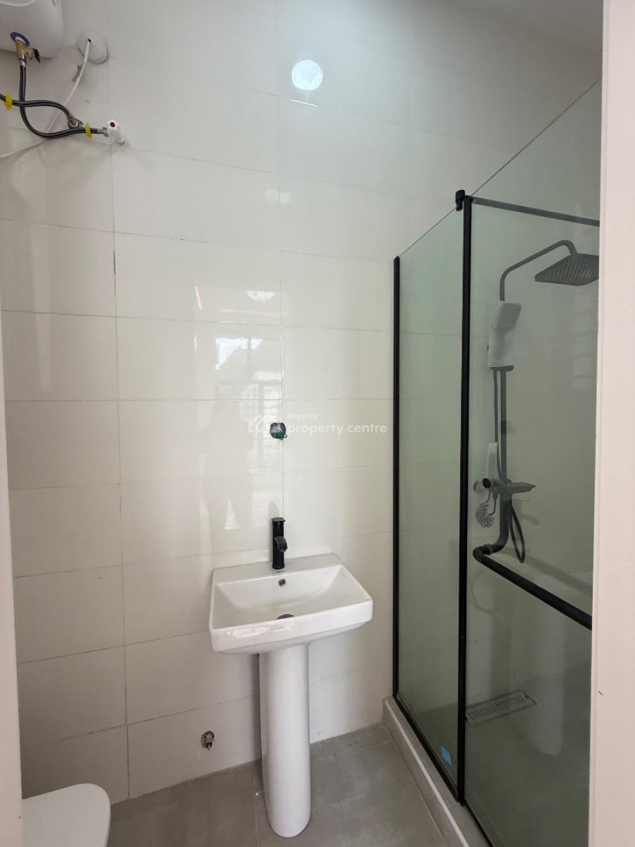 4 Bedroom Semi Detached Duplex for Distress, Orchid Road, Inside an Estate Close to Orchid Hotel, Lekki Expressway, Lekki, Lagos, Semi-detached Duplex for Sale