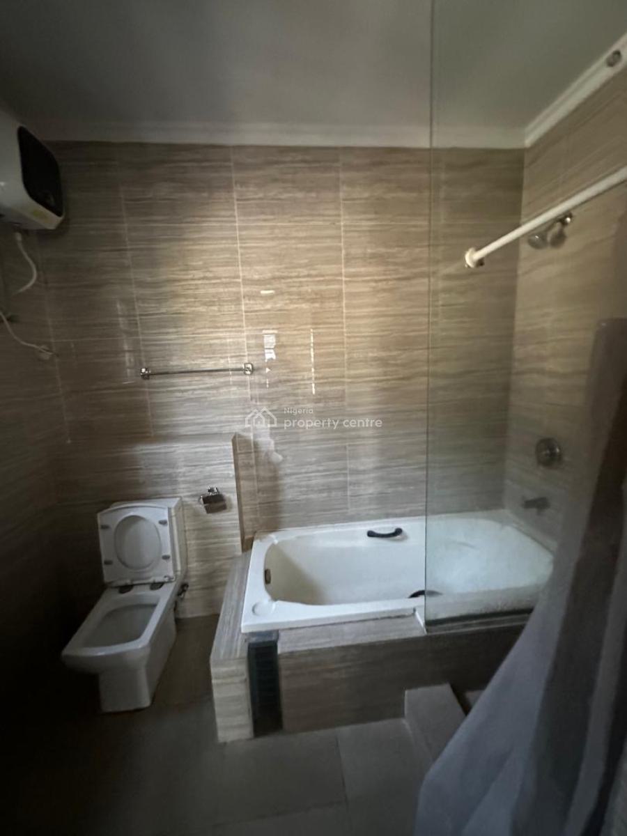 Luxury 3 Bedroom Apartment with a Bq, Phase 1, Lekki, Lagos, Flat / Apartment for Rent