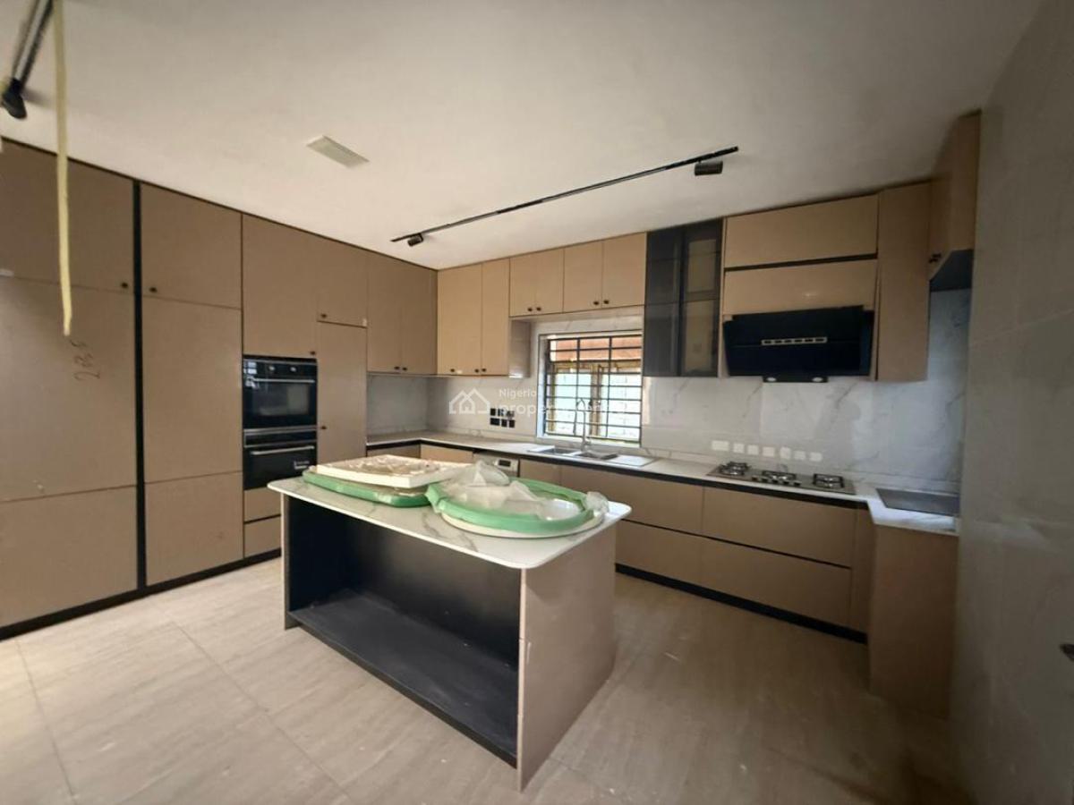 Smartly Built 5 Bedroom Detached Serviced Duplex Bq, Serene Neighborhood. Good Access Road, Wuye, Abuja, Detached Duplex for Sale