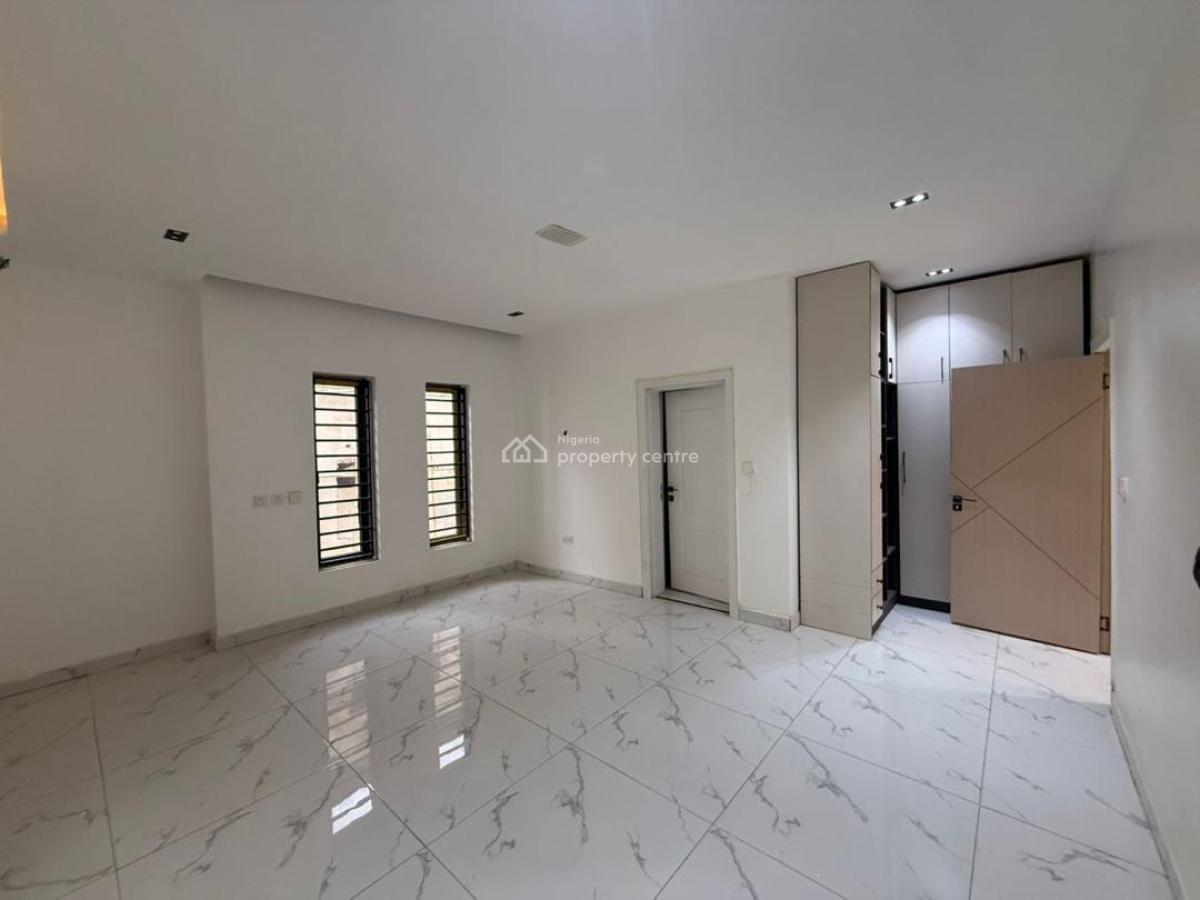 Smartly Built 5 Bedroom Detached Serviced Duplex Bq, Serene Neighborhood. Good Access Road, Wuye, Abuja, Detached Duplex for Sale