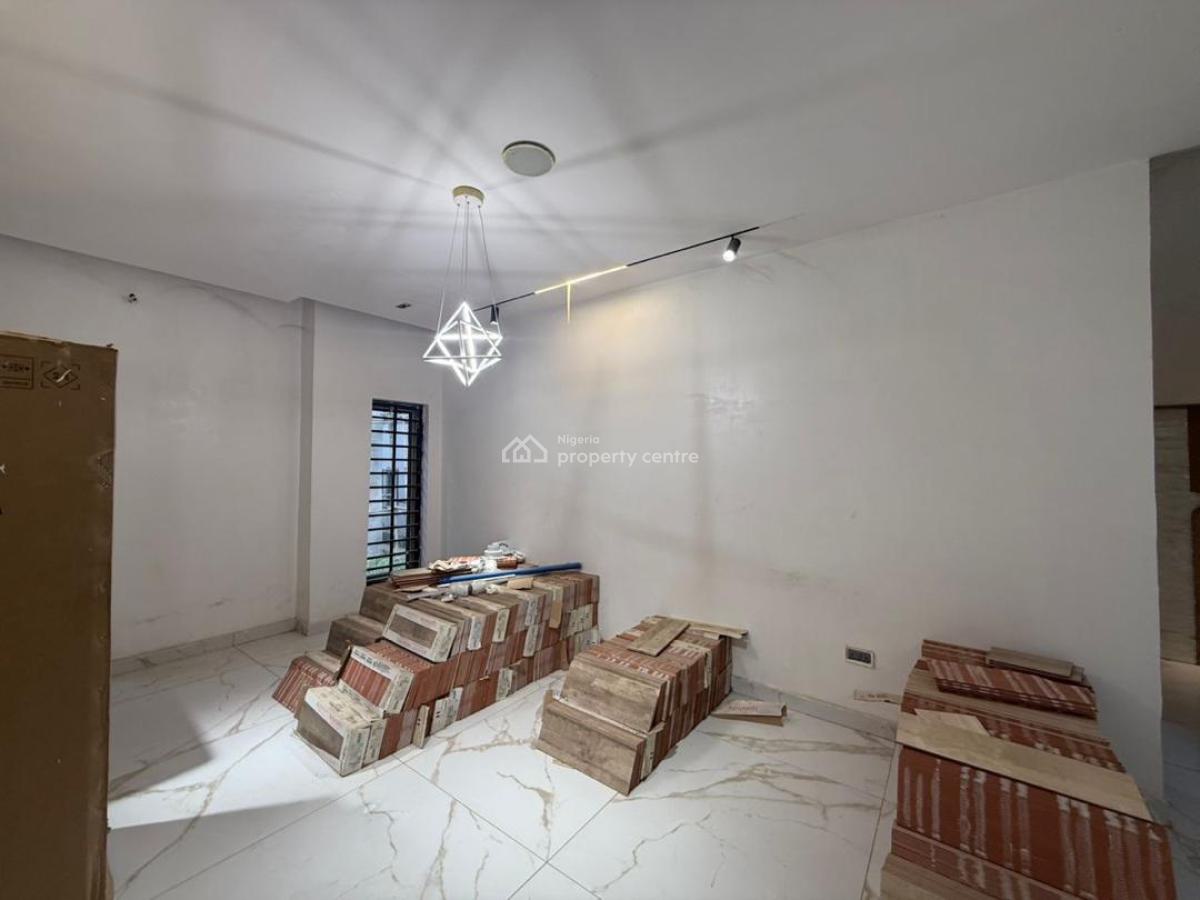 Smartly Built 5 Bedroom Detached Serviced Duplex Bq, Serene Neighborhood. Good Access Road, Wuye, Abuja, Detached Duplex for Sale