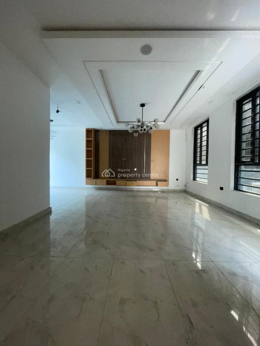 *4 Bedroom Terrace  Townhouse with Bq, Lekki Phase 1, Lekki, Lagos, Terraced Duplex for Rent