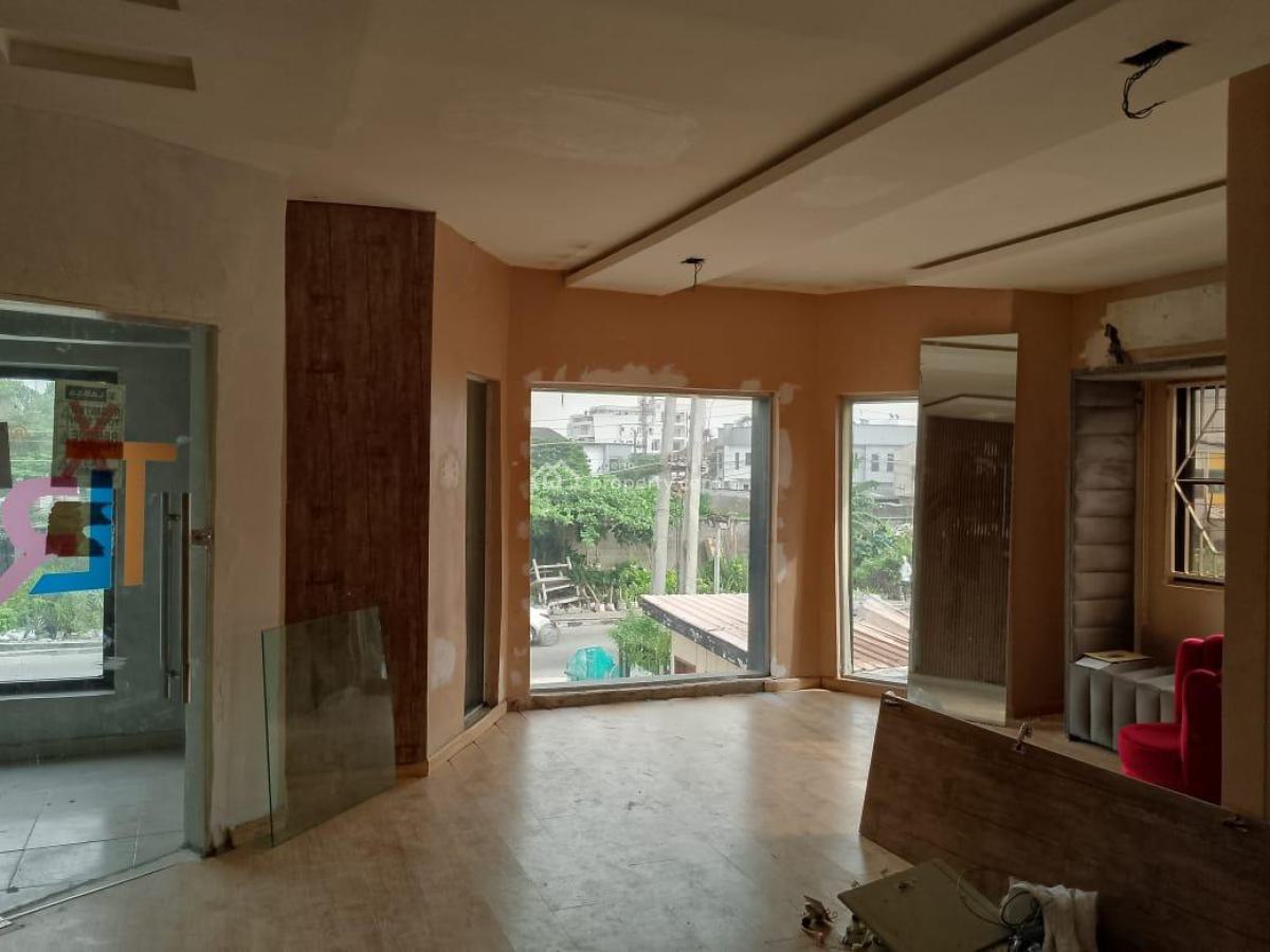 Two-in-one Commercial Retail Space Facing The Road, Lekki Phase 1, Lekki, Lagos, Shop for Rent