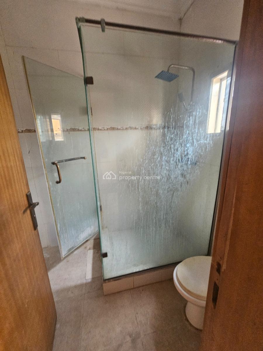 5-bedroom Semi-detached Terrace with Bq, Off Admiralty Road, Lekki Phase 1, Lekki, Lagos, Semi-detached Duplex for Rent