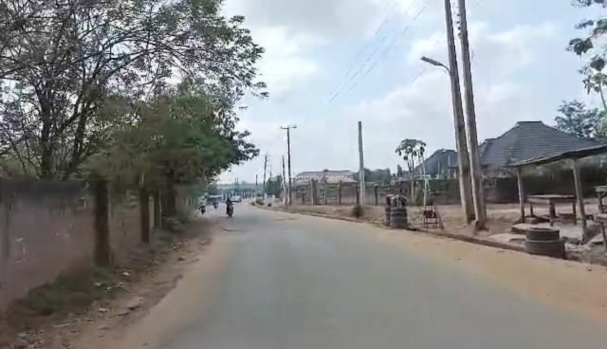 a Sweet Deal 901sqm Commercial Plot, Facing Baptist School, Nihort, Idi-shin, Ibadan, Oyo, Commercial Land for Sale