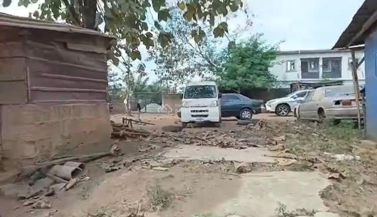 a Sweet Deal 901sqm Commercial Plot, Facing Baptist School, Nihort, Idi-shin, Ibadan, Oyo, Commercial Land for Sale