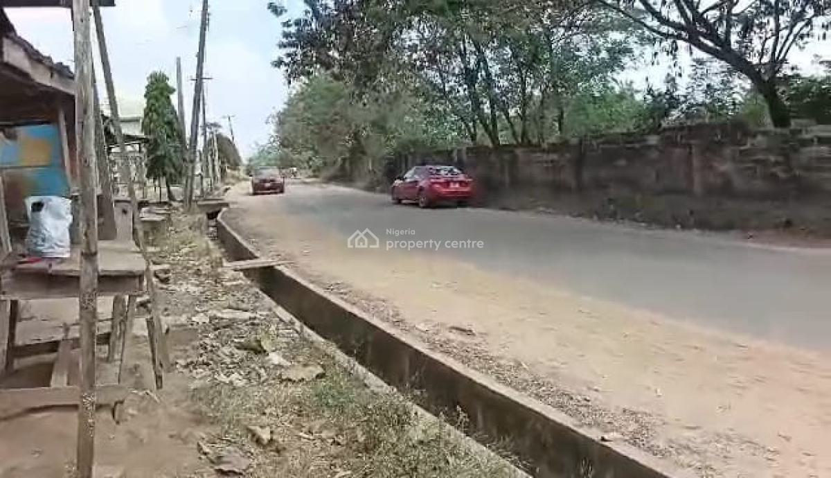 a Sweet Deal 901sqm Commercial Plot, Facing Baptist School, Nihort, Idi-shin, Ibadan, Oyo, Commercial Land for Sale