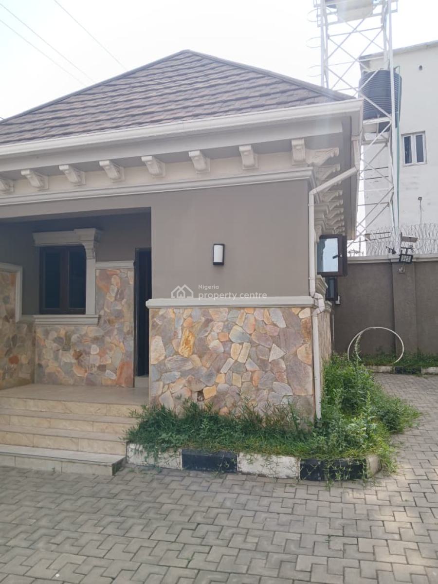 Fully  Detached Duplex  5 Bedroom Duplex with Bq, Guzupa Main, Guzape District, Abuja, Detached Duplex for Rent
