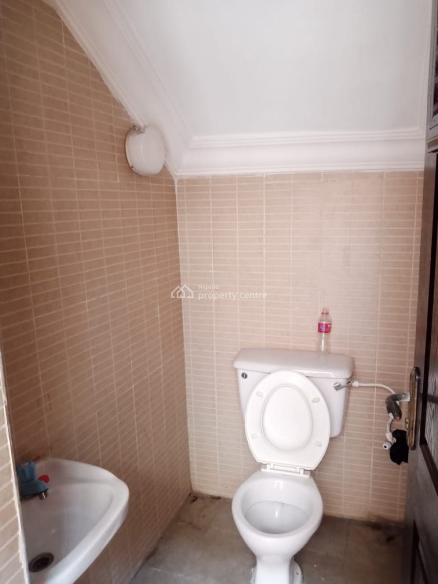a Renovated 3 Bedroom Ground Flat, Estate, Gbagada, Lagos, Flat / Apartment for Rent