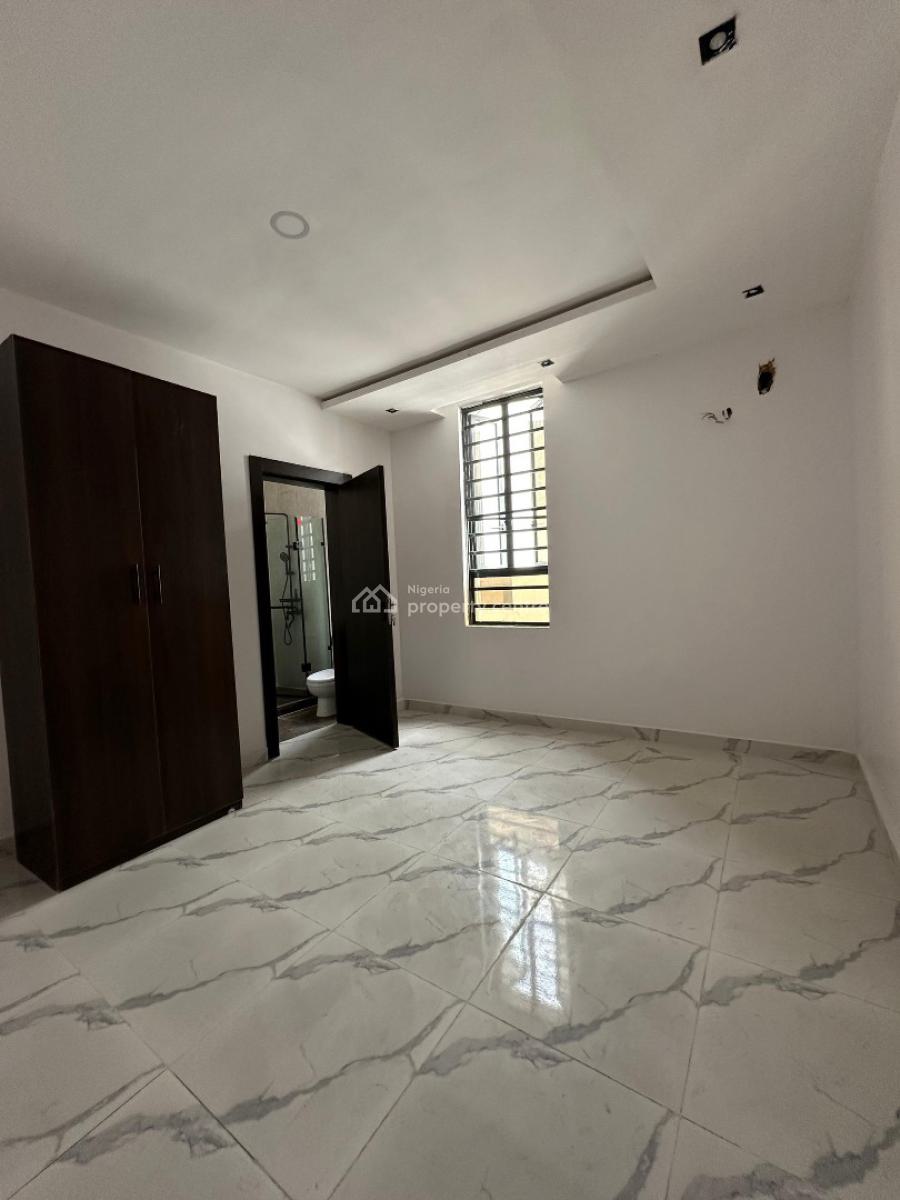 3 Bedroom Apartment with Bq, Lekki Phase 1, Lekki, Lagos, Flat / Apartment for Rent